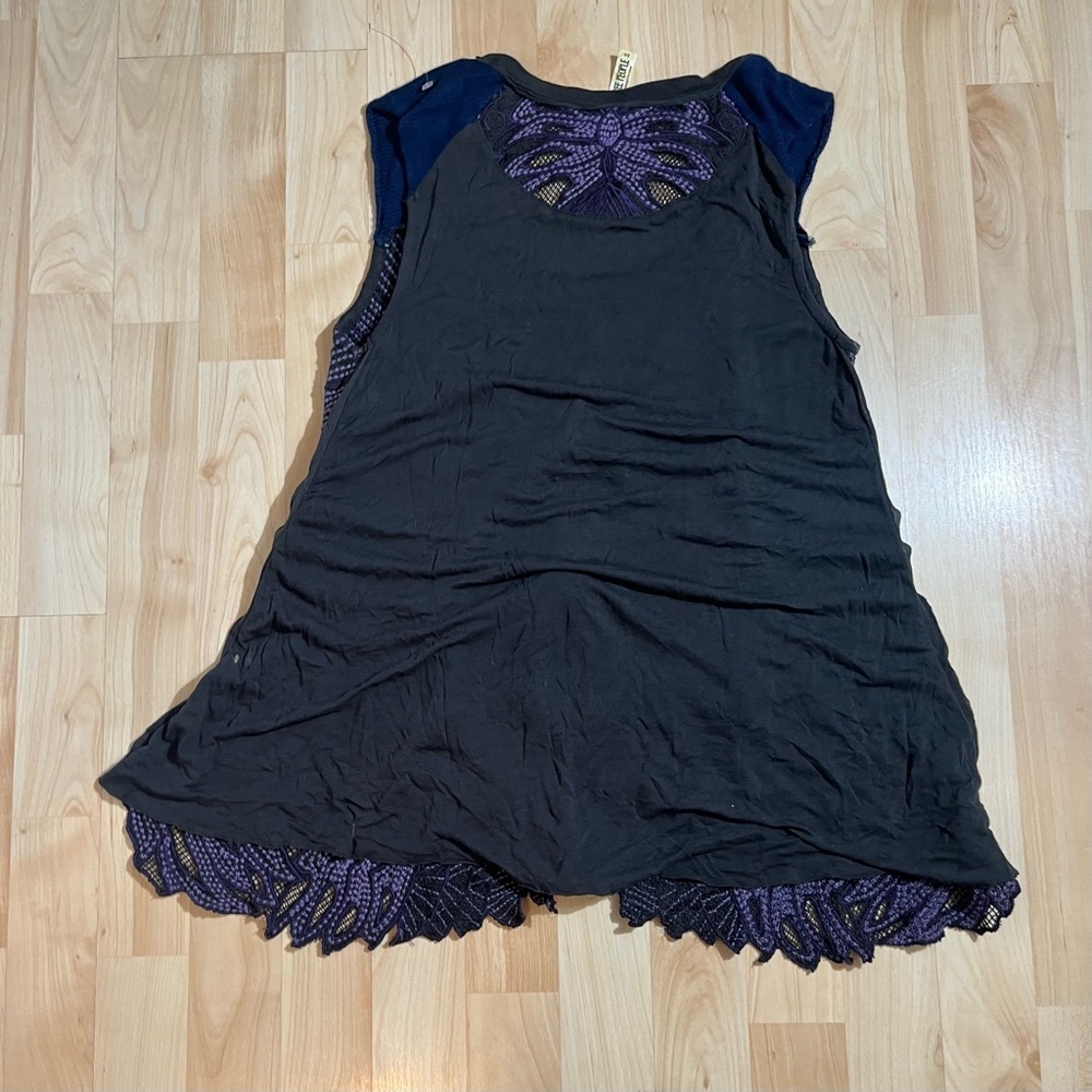 Free People Womens Purple Vinatge See through Light Weight Tank Top Size Small - Picture 5 of 5